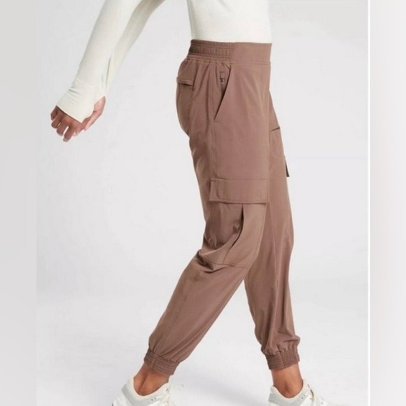 Athleta Pants - Athleta Taupe Cargo Jogger Pants